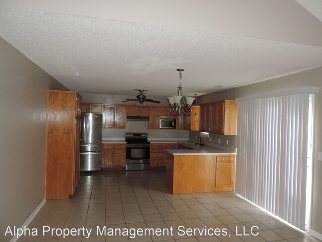 Building Photo - 3 br, 2 bath House - 1013 Quincy