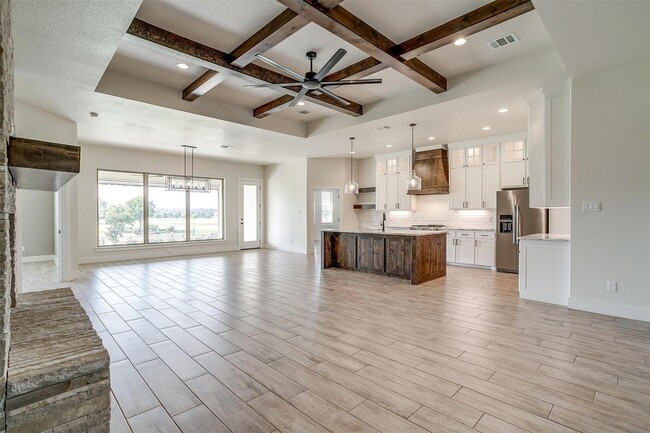 Foto del edificio - 1221 Crown Valley Dr