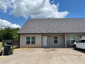 Building Photo - 15992 County Rd 431