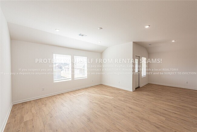 Foto del edificio - 3031 Laredo Ln