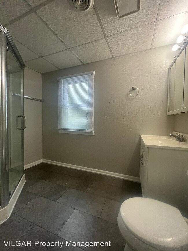 3 br, 1 bath House 215 W Main street House for Rent in Griffith, IN