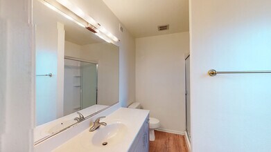Interior Photo - Huntington Vista