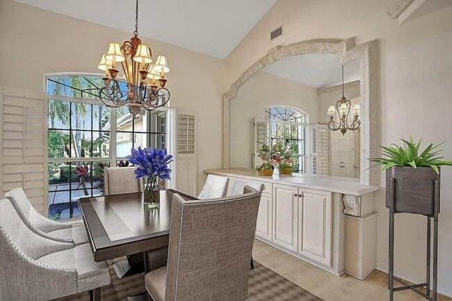 Building Photo - 9119 Baybury Ln