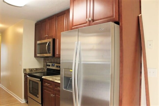 Building Photo - 206 Corley Cir