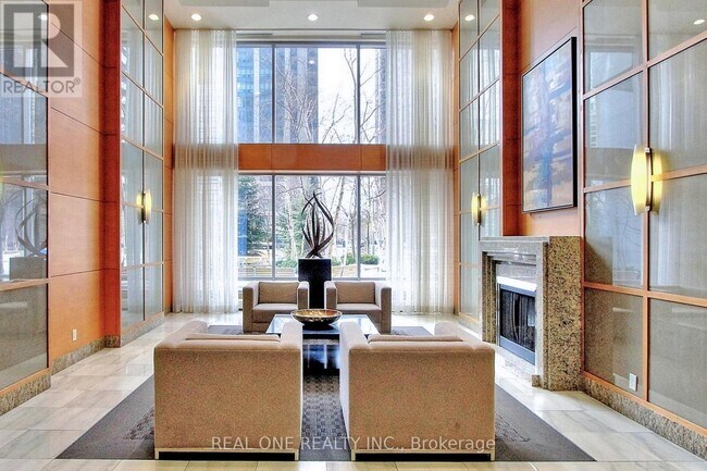 Photo du bâtiment - 2907-4968-4968 Yonge St
