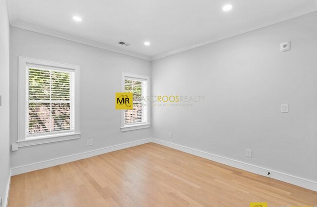 Foto del edificio - 535 Newbury St