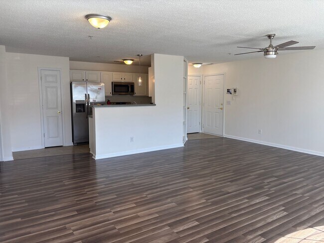 Foto del edificio - Apartment Located Close to Battleground Park