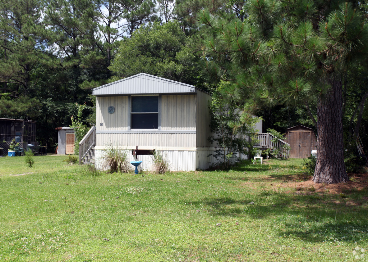 Building Photo - Masonboro Mobile Home Park