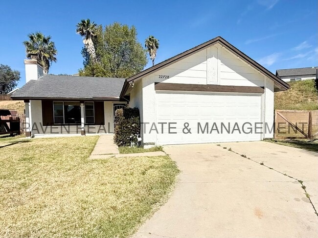 Cul-de-sac home - Cul-de-sac home