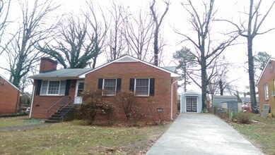 Building Photo - 515 Meriwether Ave