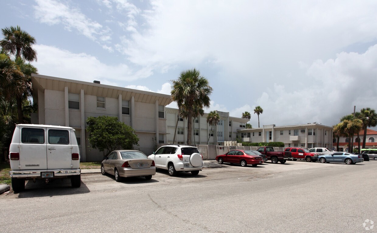 Ocean Reef Apartments Jacksonville Beach Fl Apartments Com