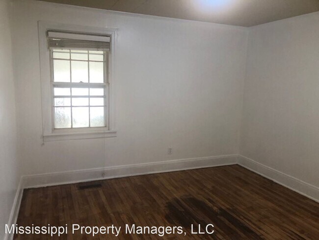 Building Photo - 2 br, 1 bath House - 1220 Houston St