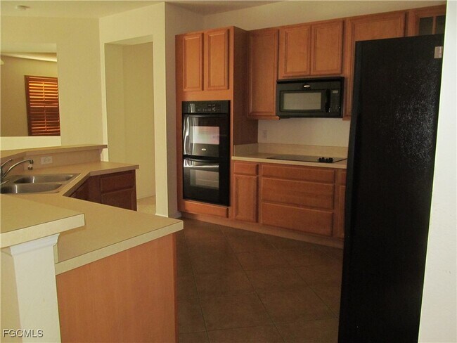 Building Photo - 18110 Star Jasmine Ct
