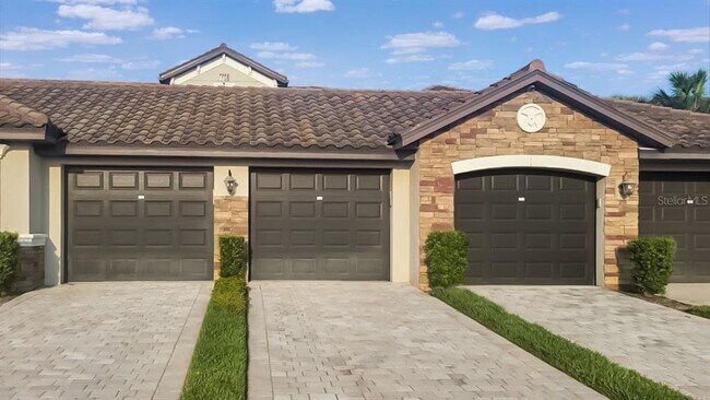 Building Photo - 5528 Palmer Cir
