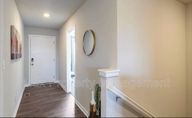 Foto del edificio - 4911 E Sheridan Ave