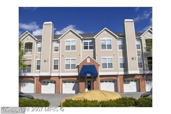 Foto del edificio - 7113 Sandown Cir