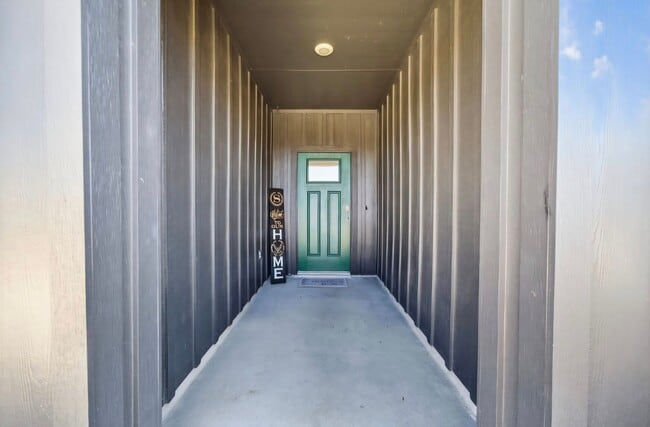 Building Photo - 14214 Lavaca Spgs