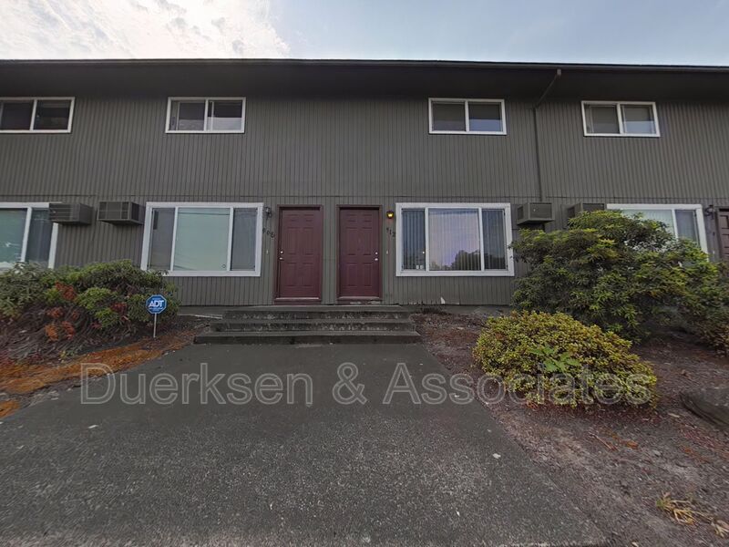 912 21st Ave SW, Albany, OR 97321 Condo for Rent in Albany, OR