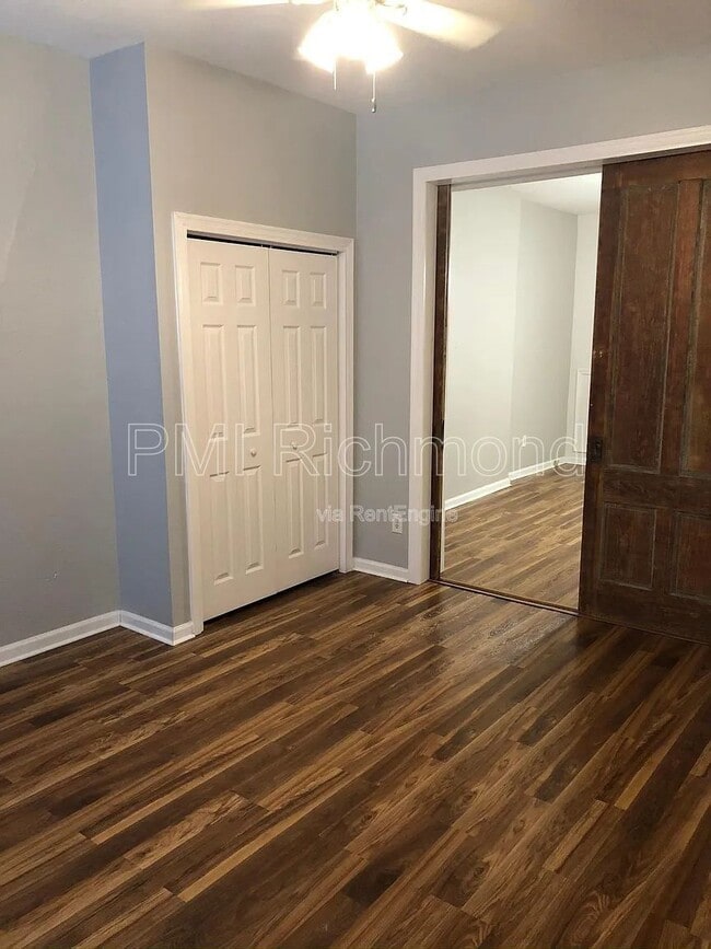 Foto del edificio - 3319 E Marshall St