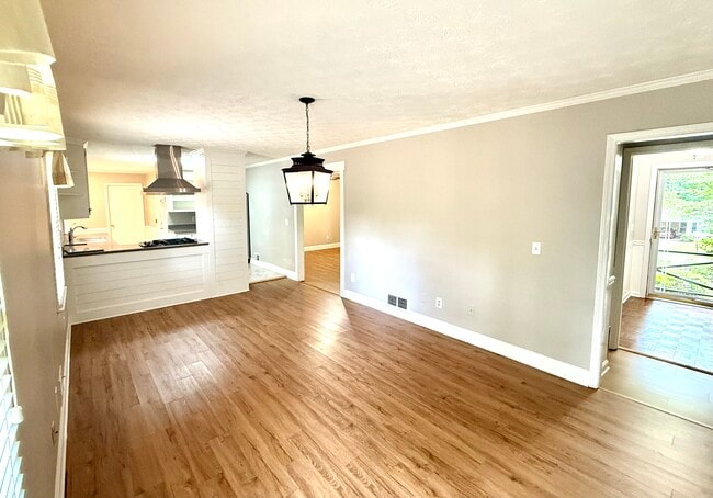 Foto del edificio - 2560 Due West Cir NW