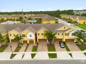 Building Photo - 9819 Red Eagle Dr