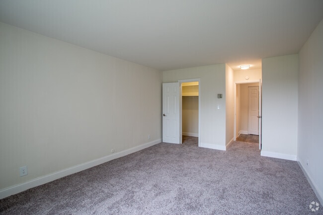 Bedroom - Premier at Cherry Hill