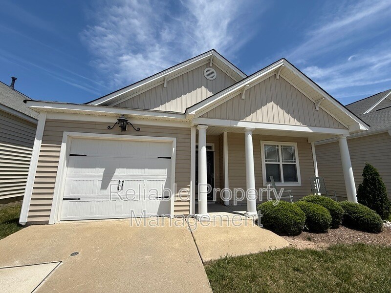 Foto principal - 256 Denby Cir