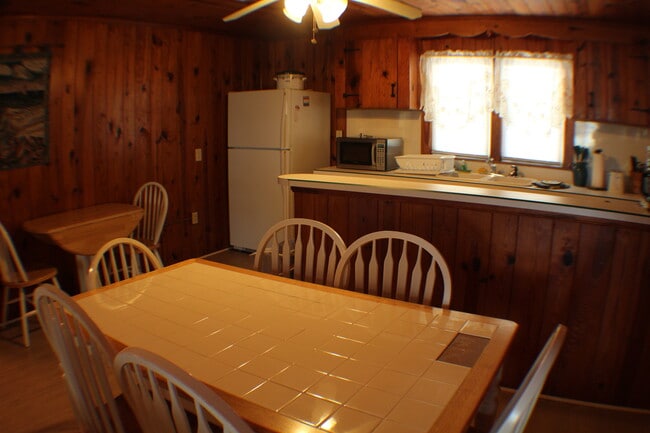 Foto del edificio - 4616 S Ocean Blvd