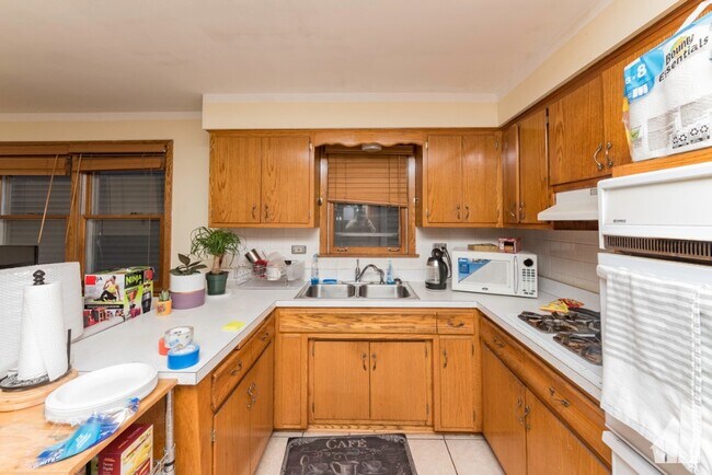 Foto del edificio - 3816 N Drake Ave