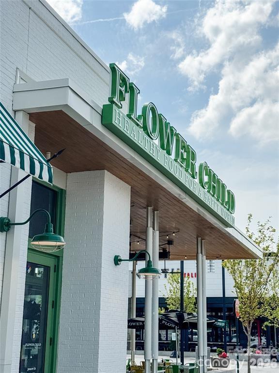 Foto del edificio - 15351 Ballancroft Pkwy