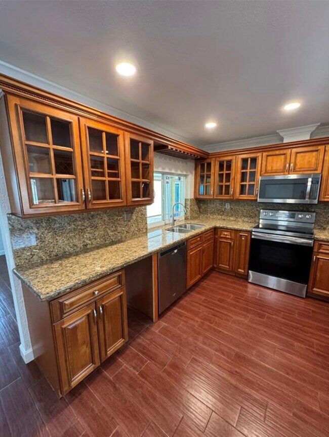 Foto del edificio - 16746 Waters Edge Dr