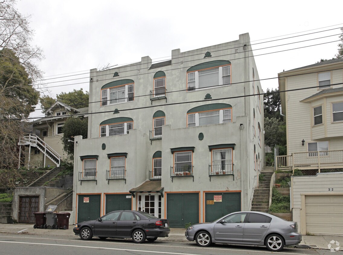 Foto del edificio - 360 Oakland Ave