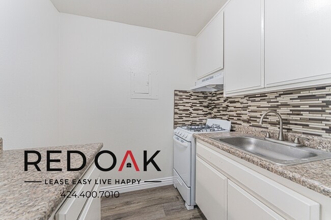 Building Photo - 15620 Leffingwell Rd