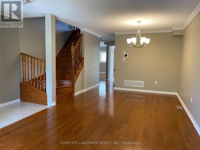 Building Photo - 179 Flagstone Way