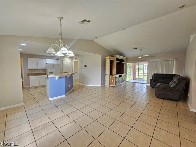 Foto del edificio - 2600 14th St W