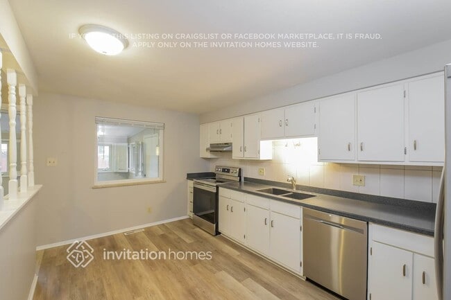 Foto del edificio - 8866 W Asbury Dr