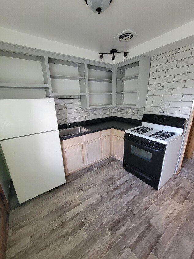 Foto principal - 6810 W Morgan Ave