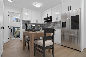 Building Photo - 9842-BS155 155 St NW