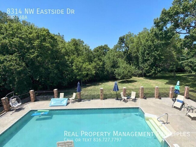 Foto del edificio - 8314 NW Eastside Dr