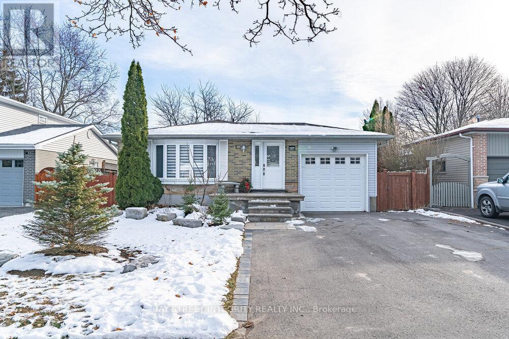 Photo principale - 157 Orchard Heights Blvd