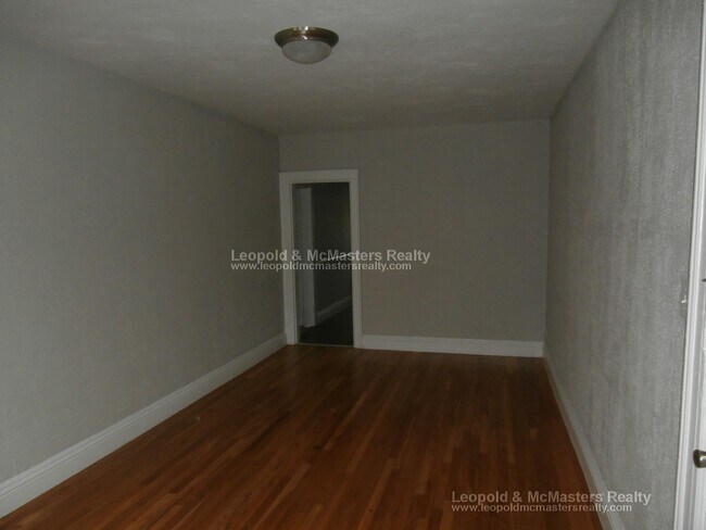 Building Photo - 34 Lourdes Ave