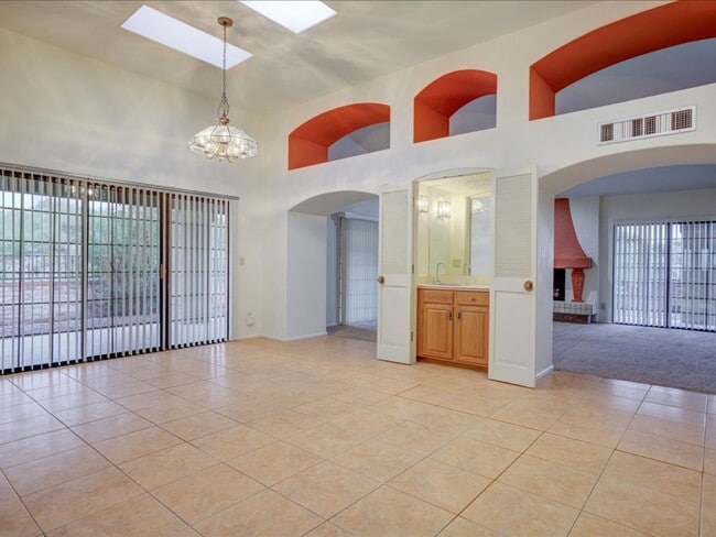 Building Photo - PRICE REDUCTION!!!