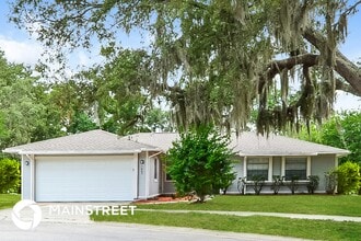 Building Photo - 1605 Prairie Lake Blvd