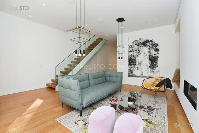 Foto del edificio - 1827 Scott St