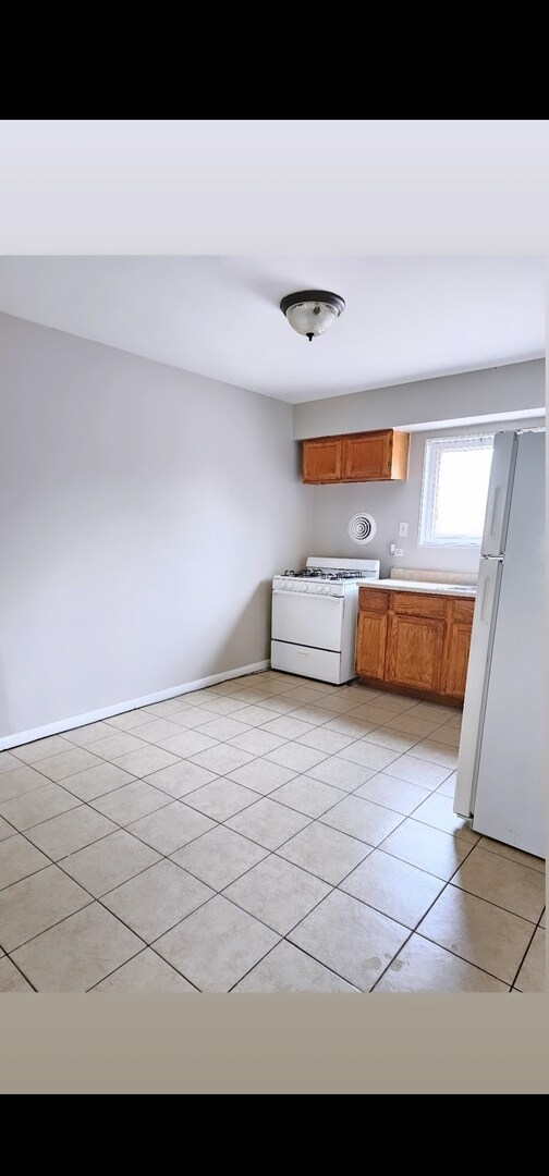 Foto del edificio - 466 W HICKORY St