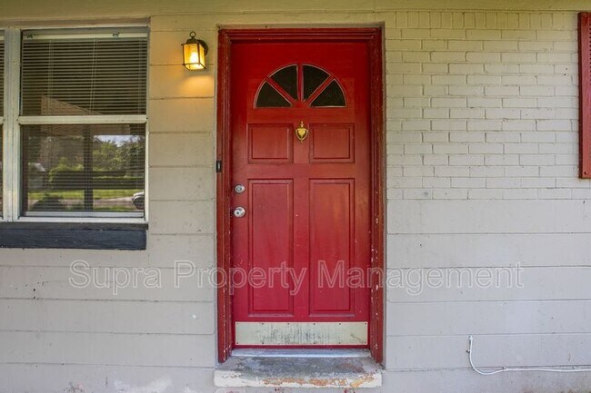 Building Photo - 6722 Frye Ave W