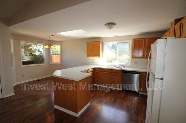 Foto del edificio - 15810 NE 35th St