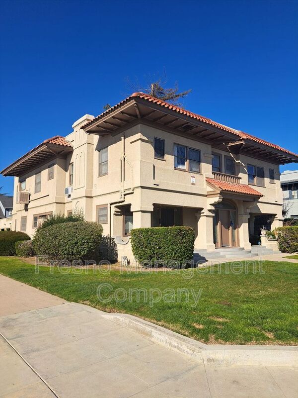 Building Photo - 1563 N Wishon Ave