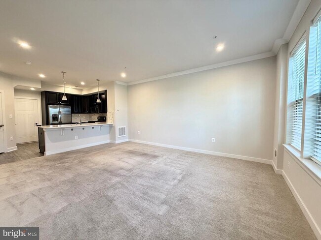 Foto del edificio - 14516 Mattawoman Dr