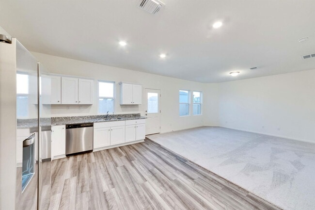 Foto del edificio - 1008 Gray Fox Lp